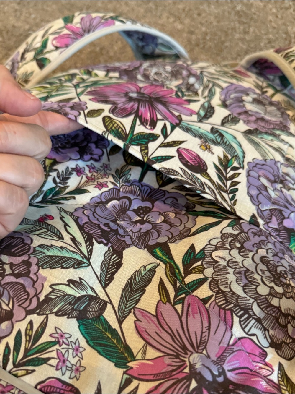 Vera Bradley Purple Floral Quilted Backpack multiple compartments - Picture 6 of 16